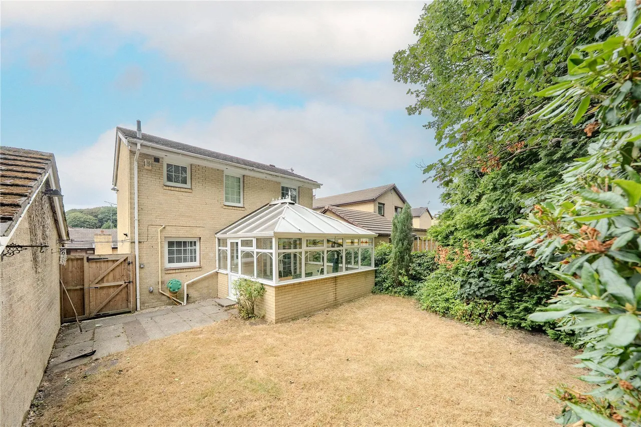 3 bed house for sale, Eaton Hill, Leeds, LS16