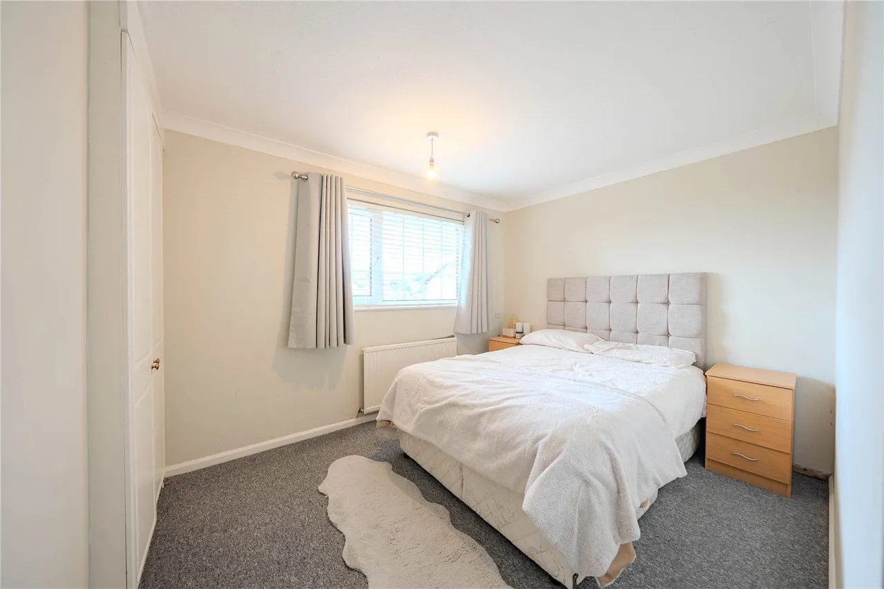 Eaton Hill, Leeds, LS16, photo 5