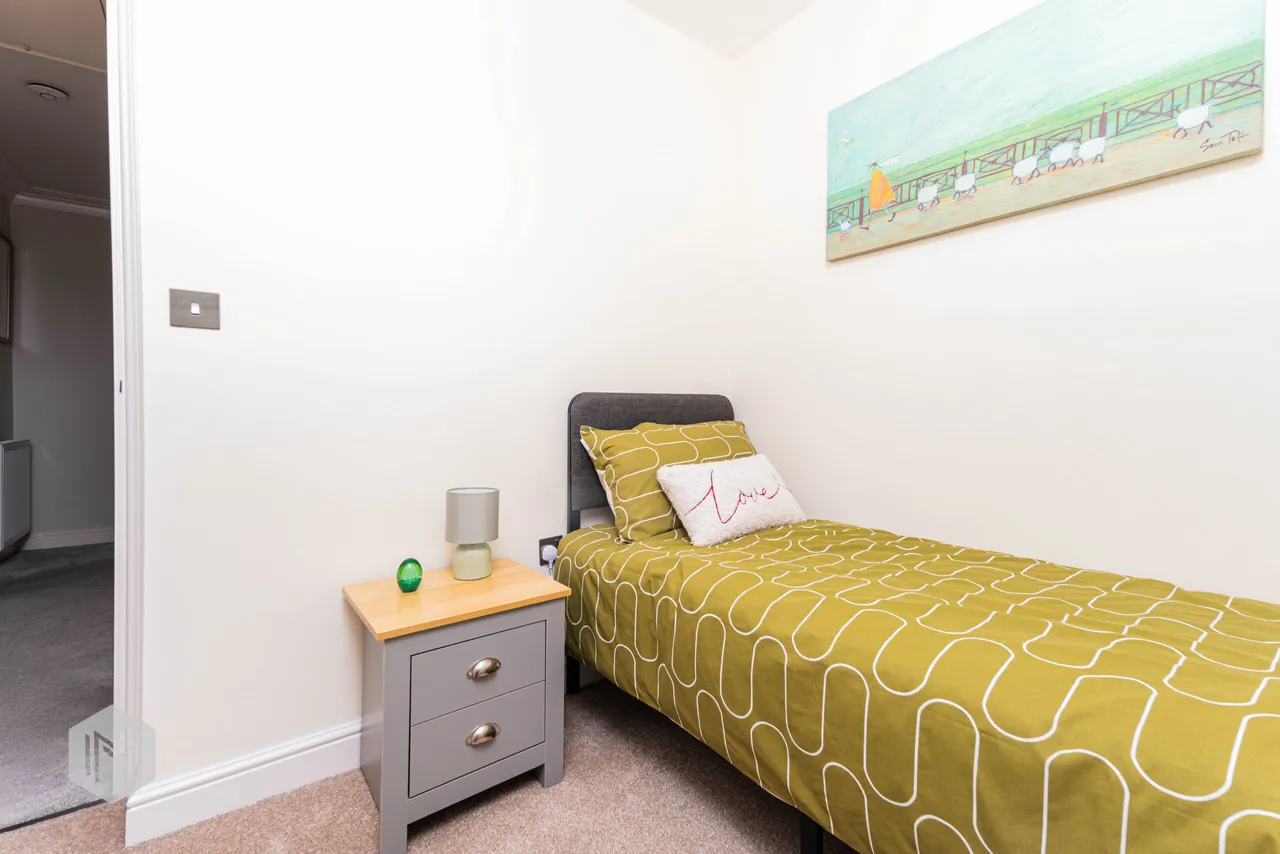 Hutchinson Way, Radcliffe, Manchester, M26 3AB, photo 14