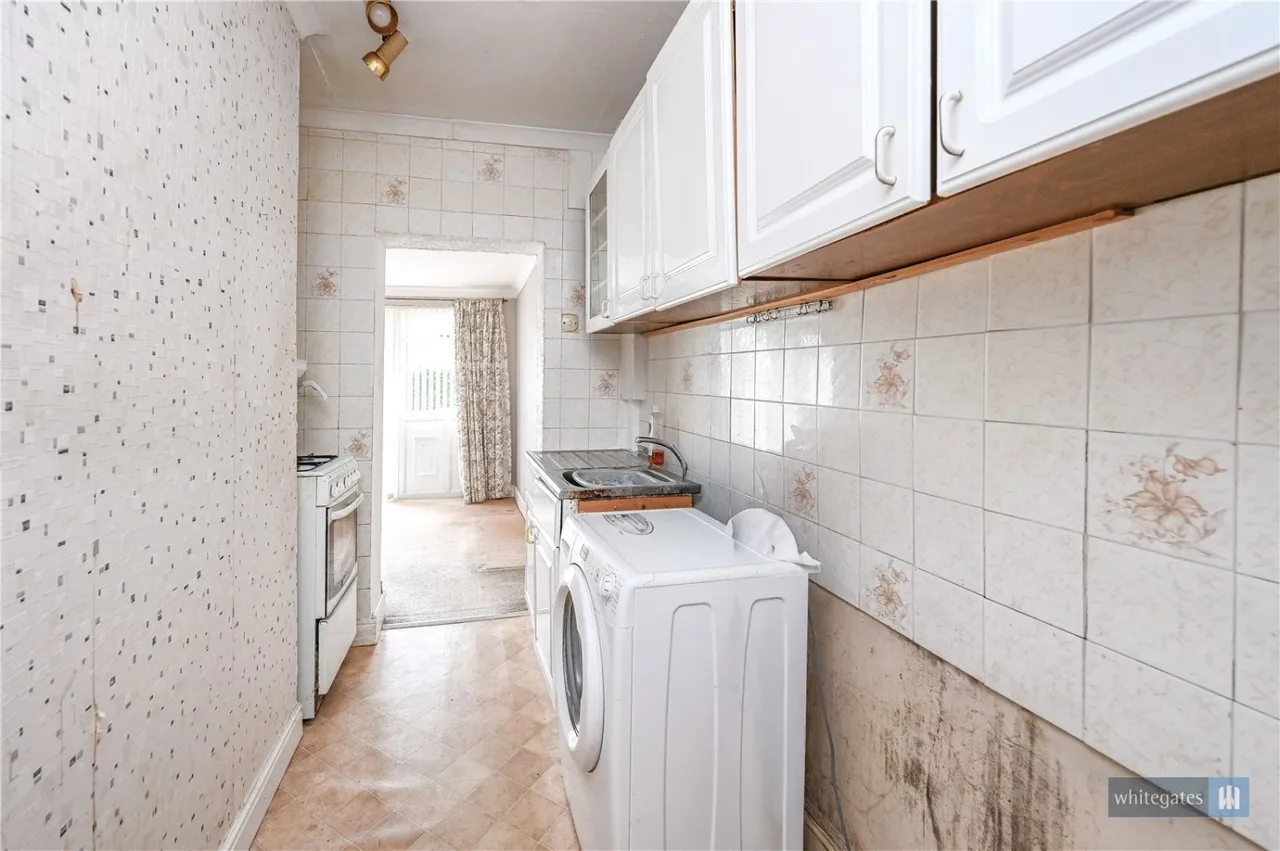 The Crescent, Huyton, L36, photo 7