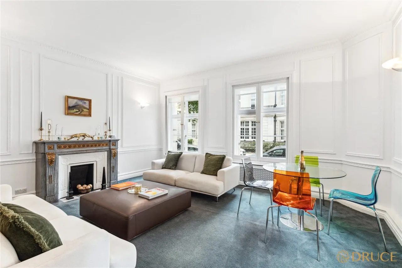Mansfield Street, London, W1G, photo 9