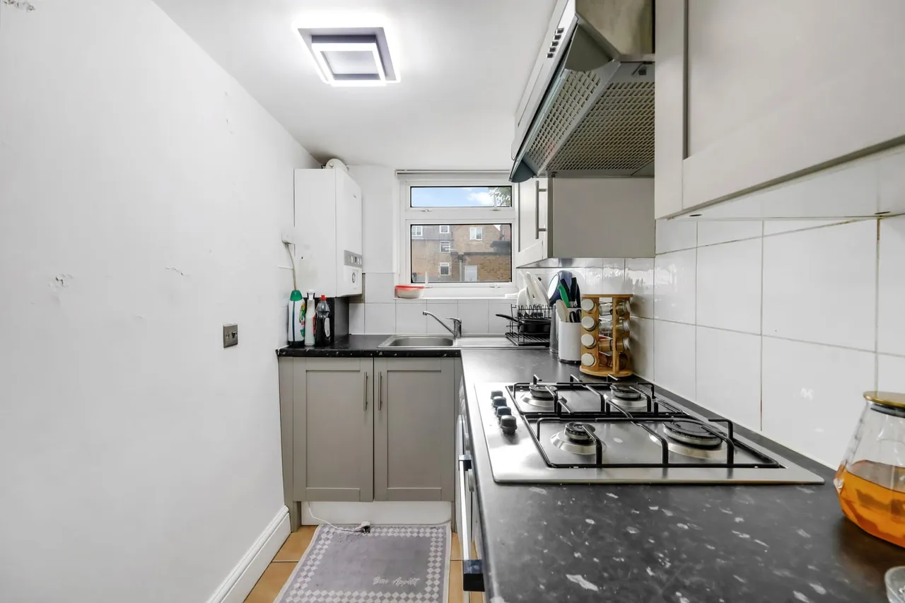 Flat F 3 Ambleside Avenue, Lambeth, London, SW16 6AD, photo 8