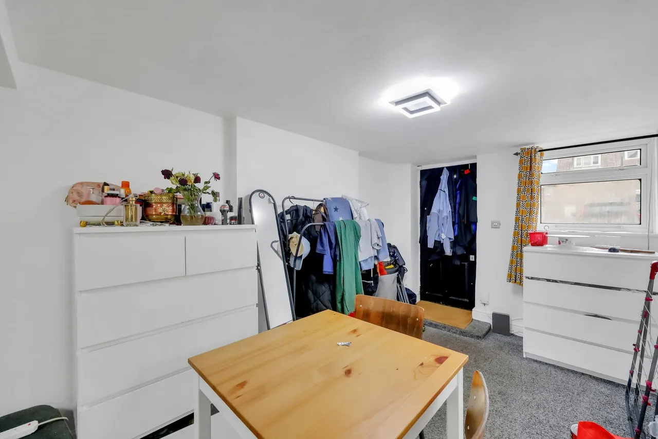 Flat F 3 Ambleside Avenue, Lambeth, London, SW16 6AD, photo 6