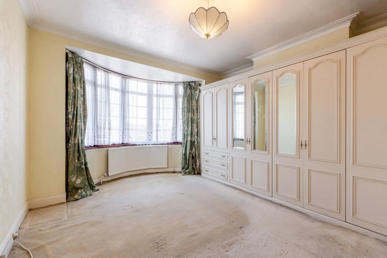 Avery Hill Road, London, photo 10