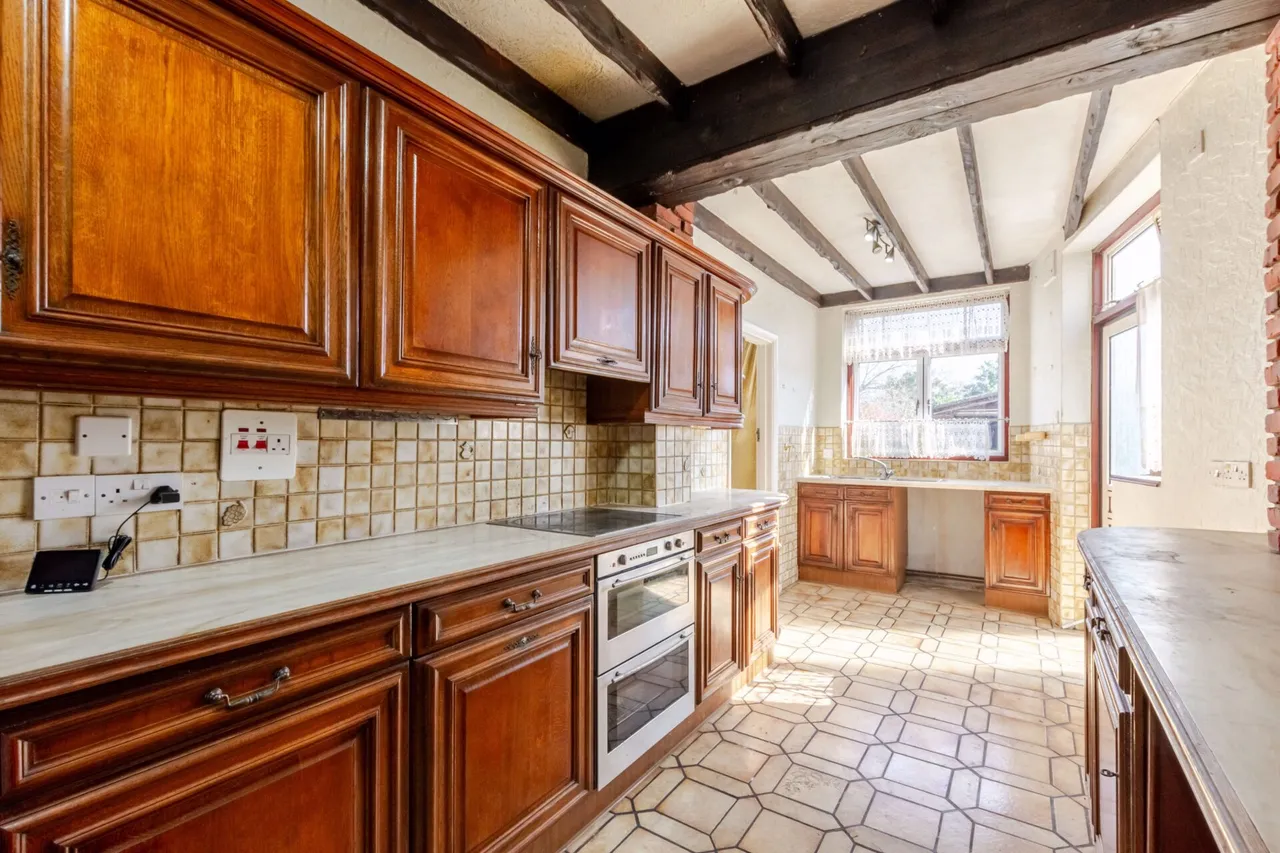 Avery Hill Road, London, photo 6