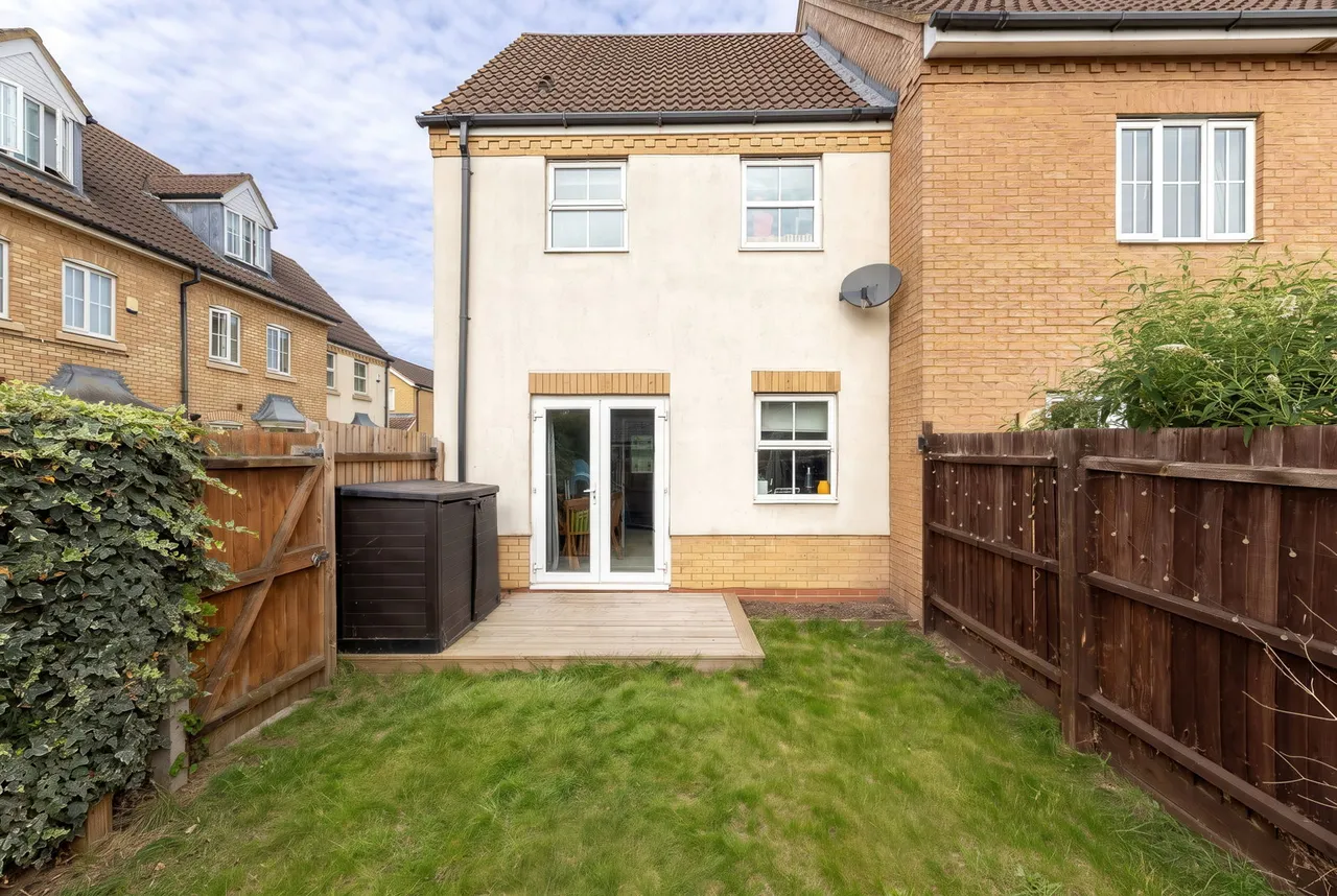 Headlands, Fenstanton, PE28, photo 9