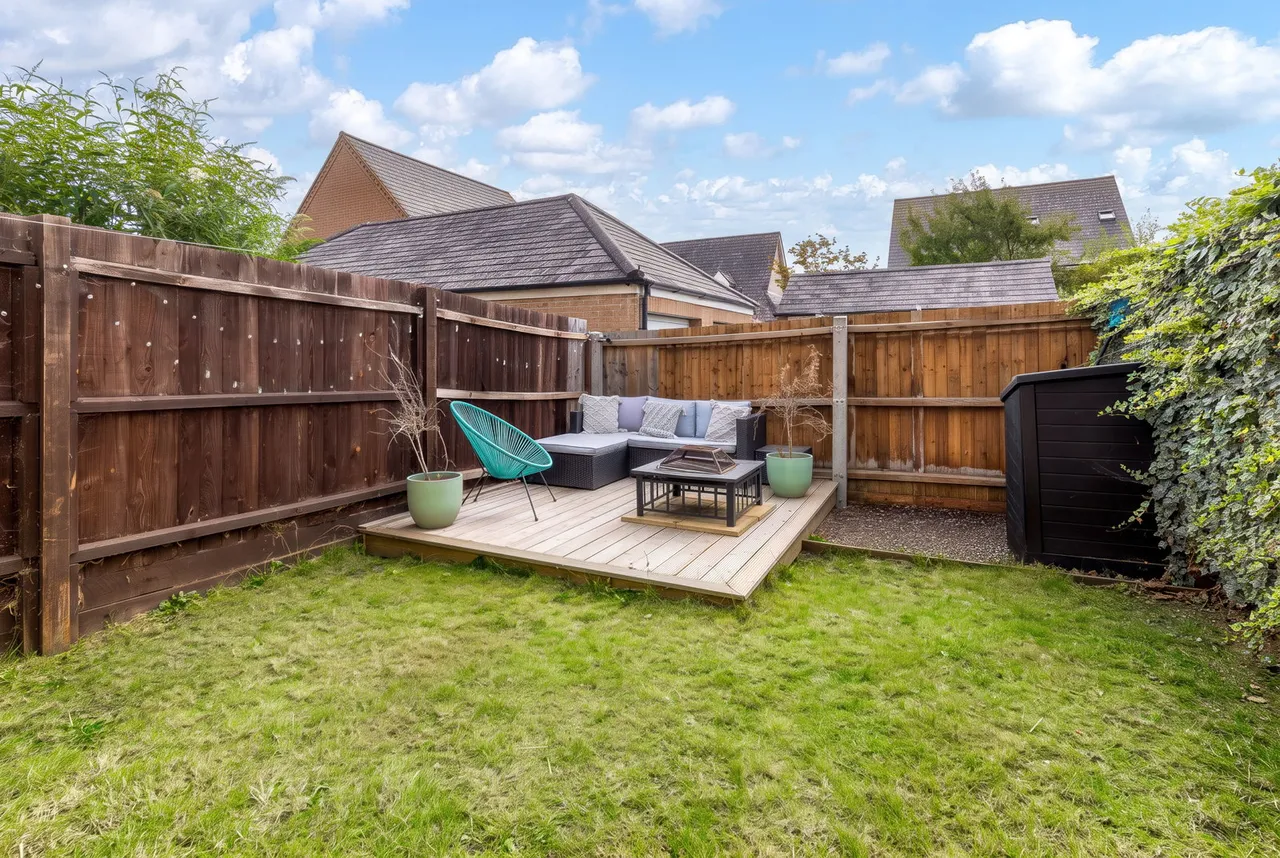 Headlands, Fenstanton, PE28, photo 10