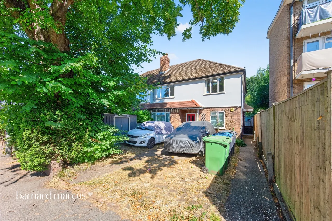 Hook Road, Surbiton, KT6, photo 11