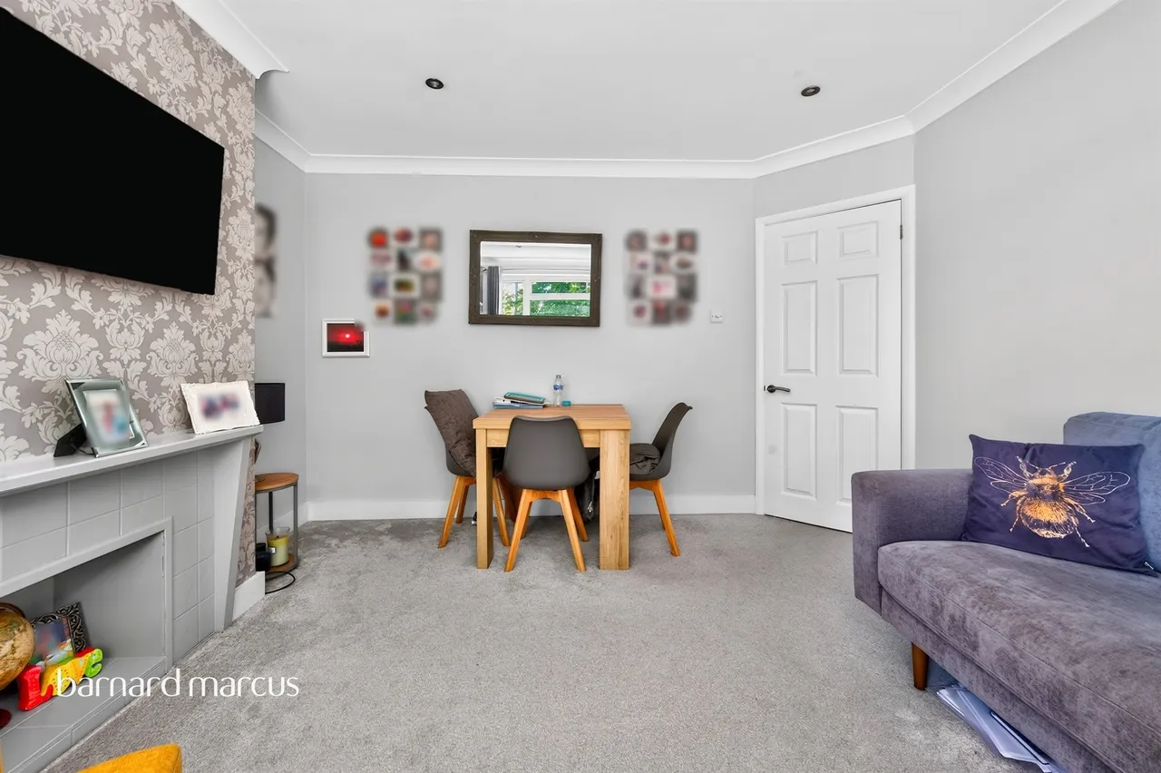 Hook Road, Surbiton, KT6, photo 4