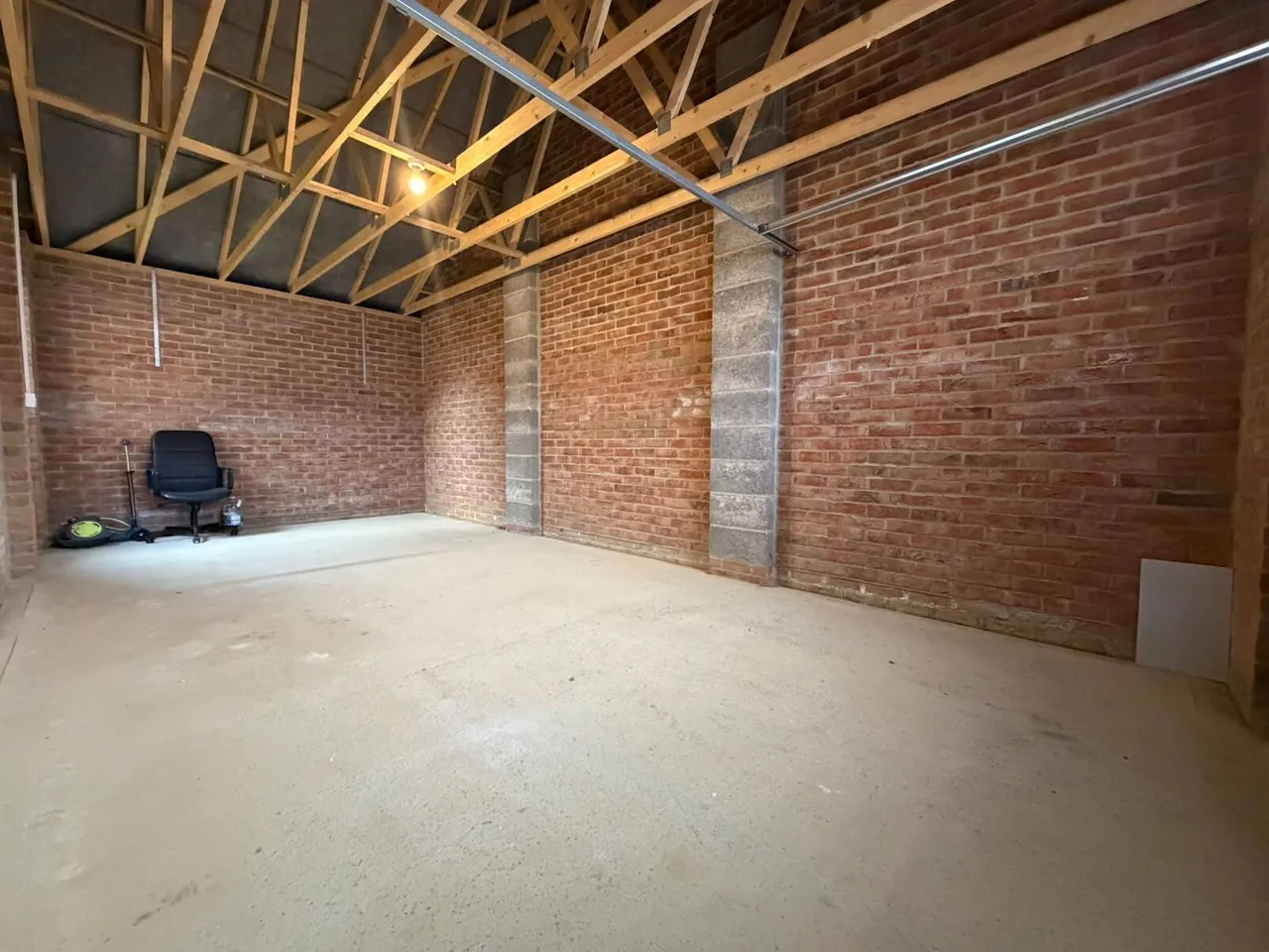 Biddenham, MK40, photo 6