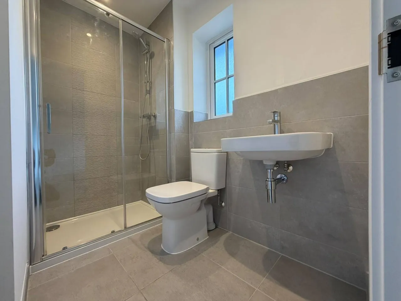 Biddenham, MK40, photo 10