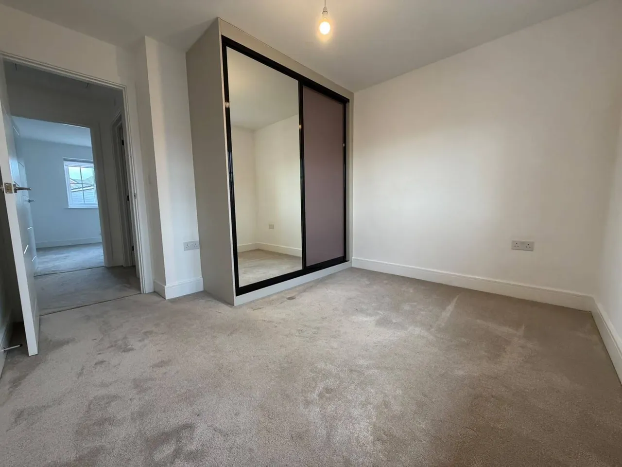 Biddenham, MK40, photo 9