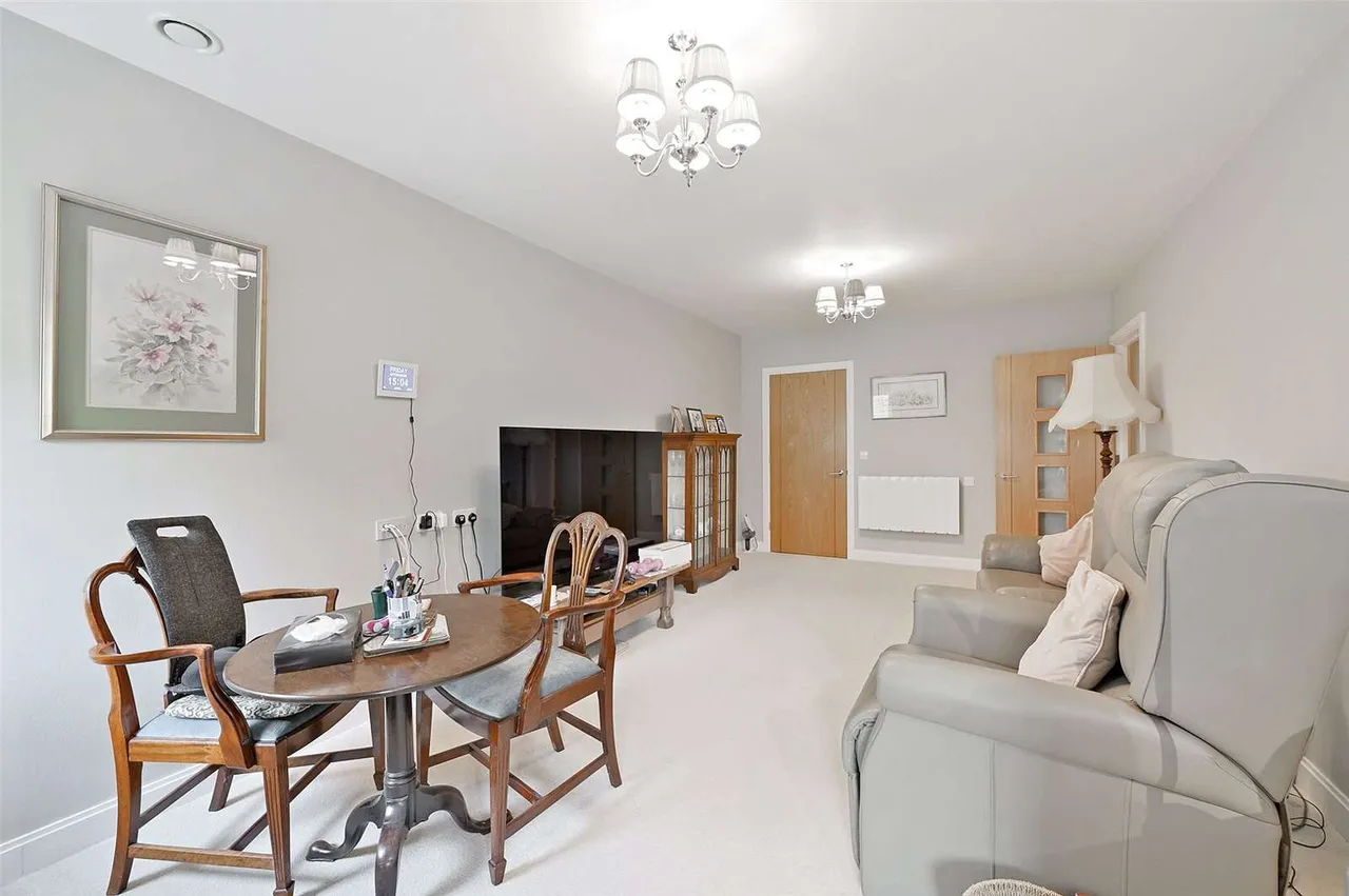 Fosseway, Stow on the Wold, Cheltenham, Gloucestershire, GL54 1FF, photo 2