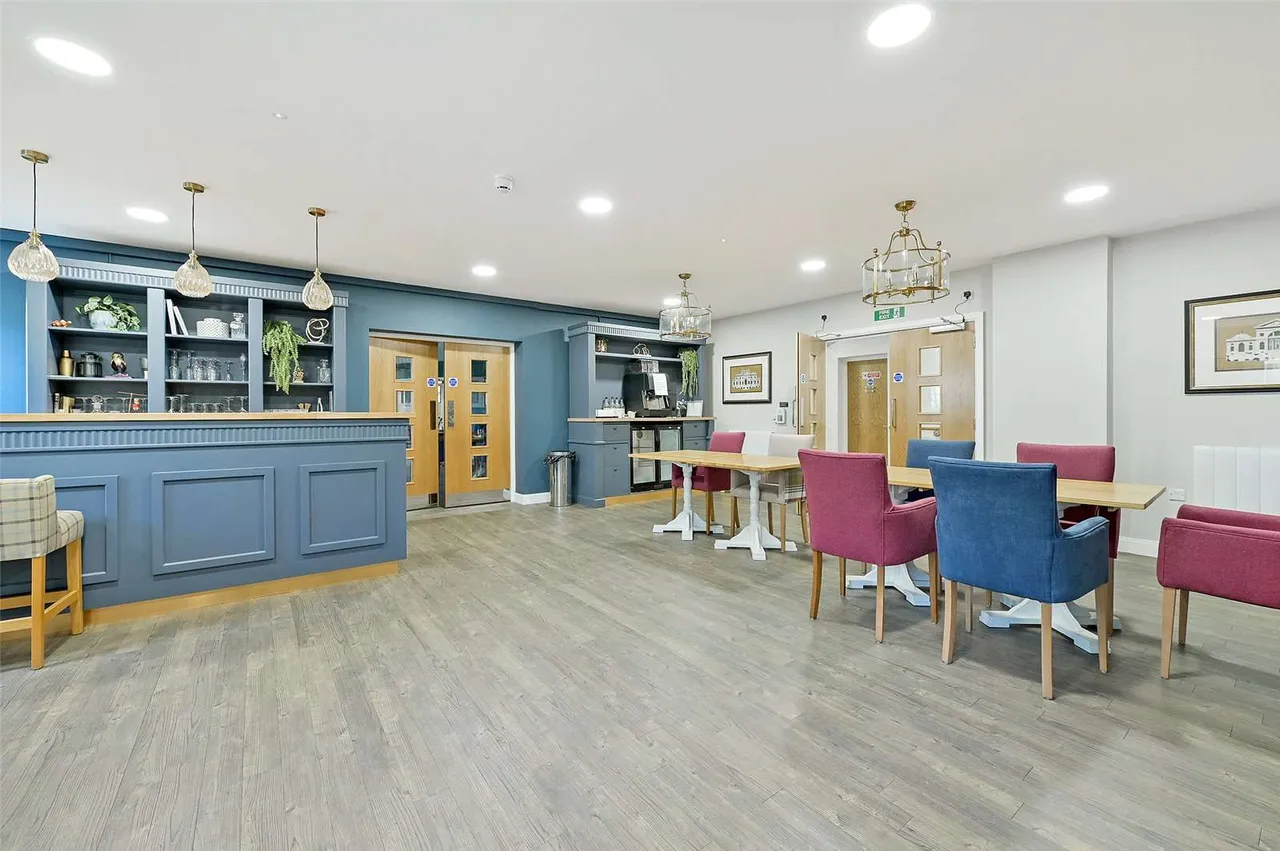 Fosseway, Stow on the Wold, Cheltenham, Gloucestershire, GL54 1FF, photo 11