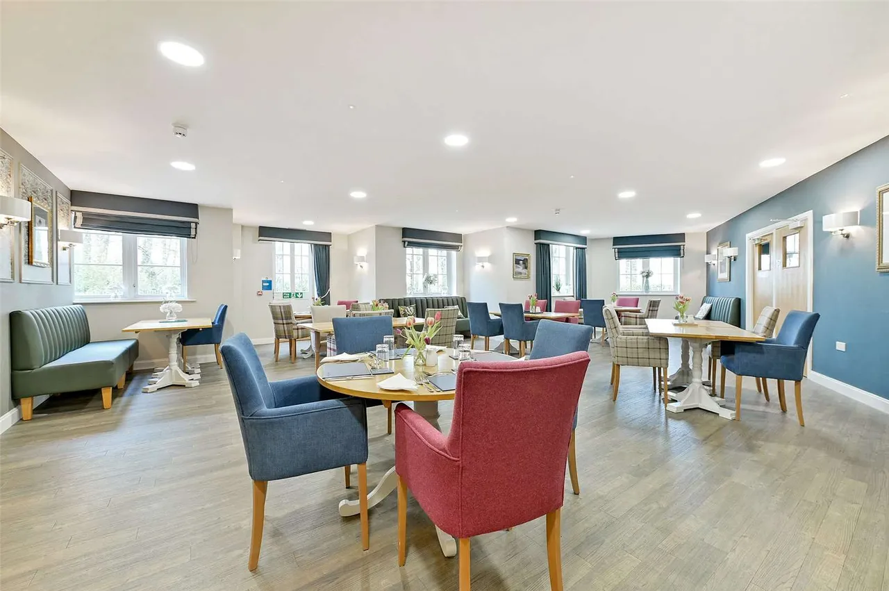 Fosseway, Stow on the Wold, Cheltenham, Gloucestershire, GL54 1FF, photo 12