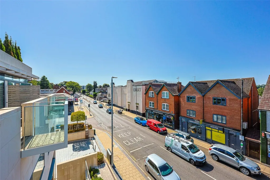 London Road, St. Albans, AL1, photo 24