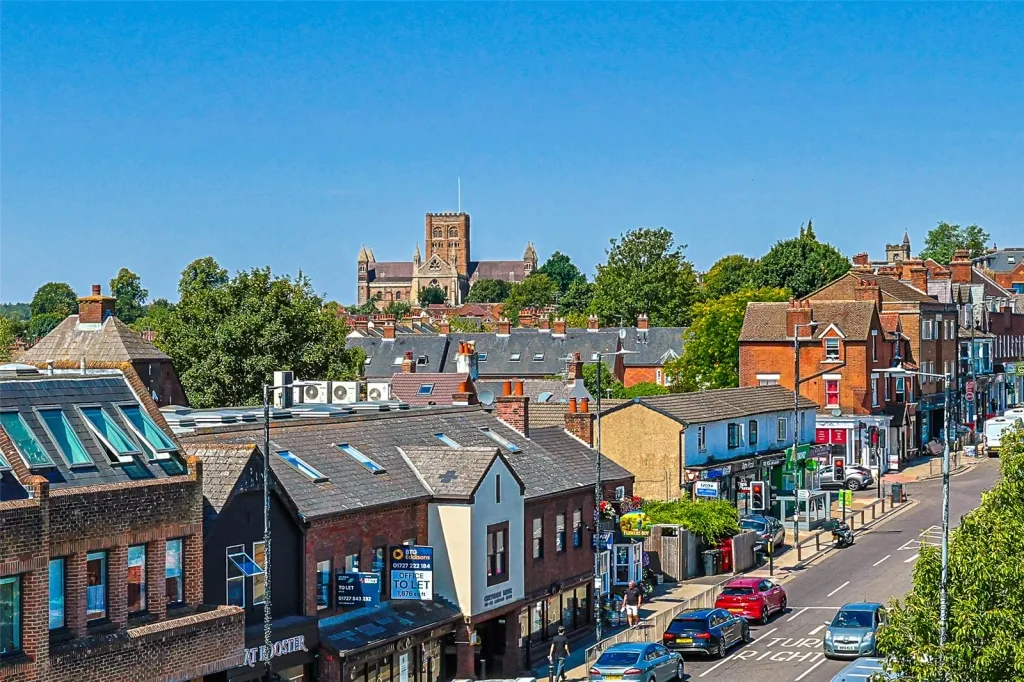 London Road, St. Albans, AL1, photo 10