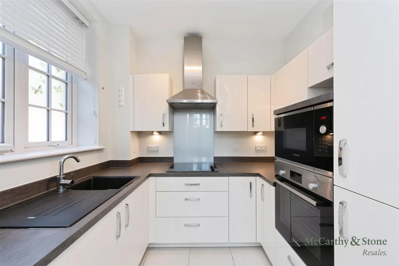 Twickenham Road, Isleworth, TW7, photo 3