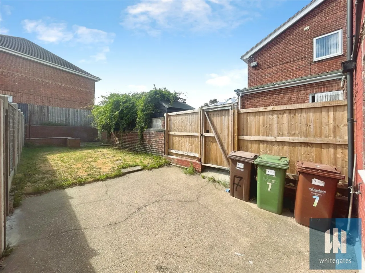 South Street, Hemsworth, WF9, photo 28