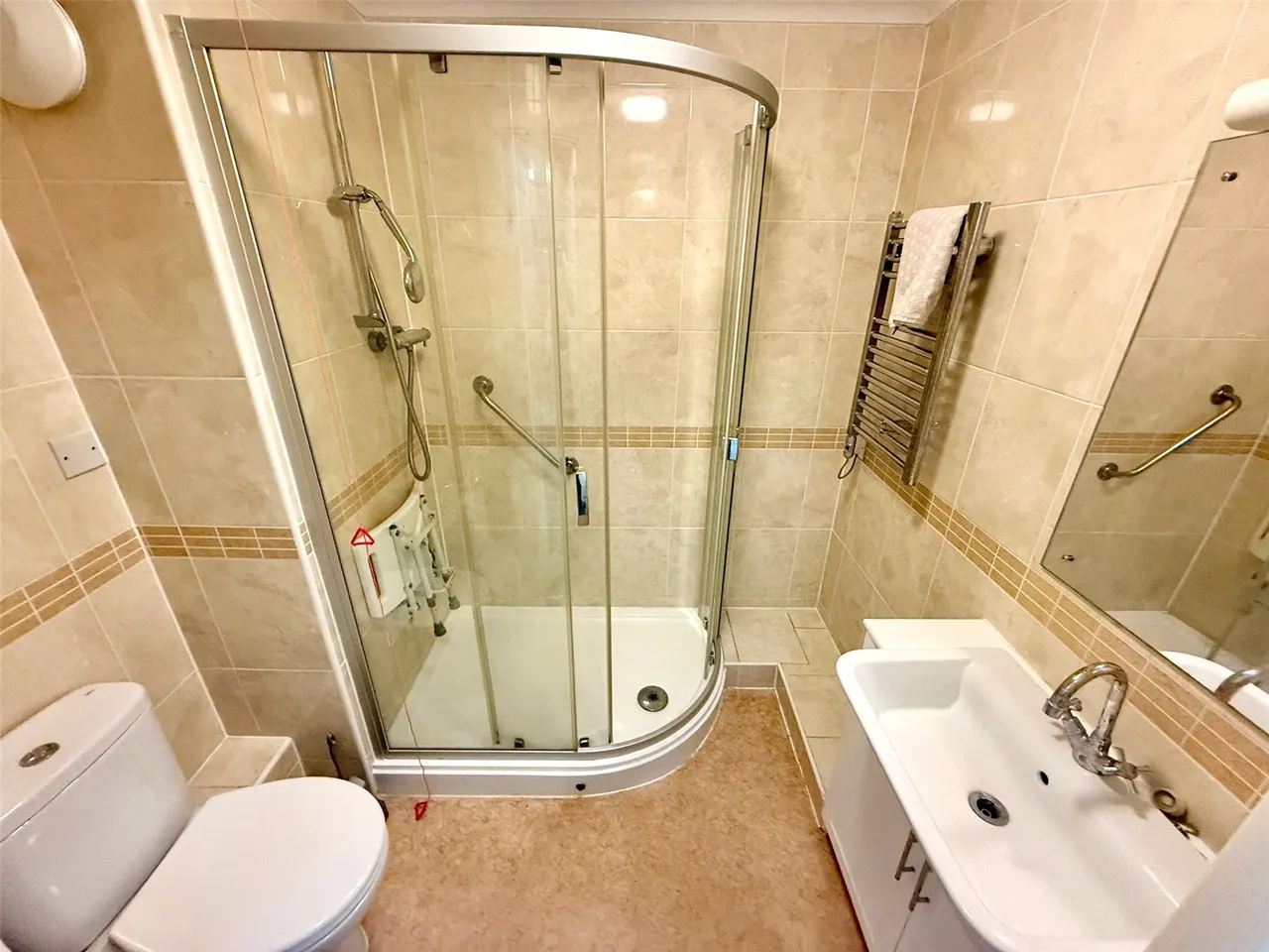 Vale Road, Stourport-on-Severn, Worcestershire, DY13 8GB, photo 6
