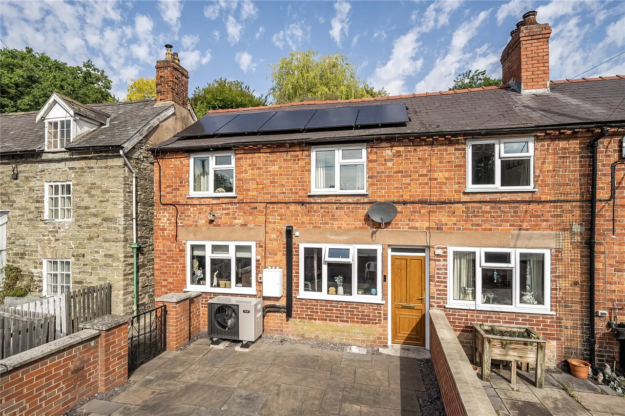 2 bed house for sale — Bridge End, Churchstoke, Montgomery, Powys, SY15 6AD