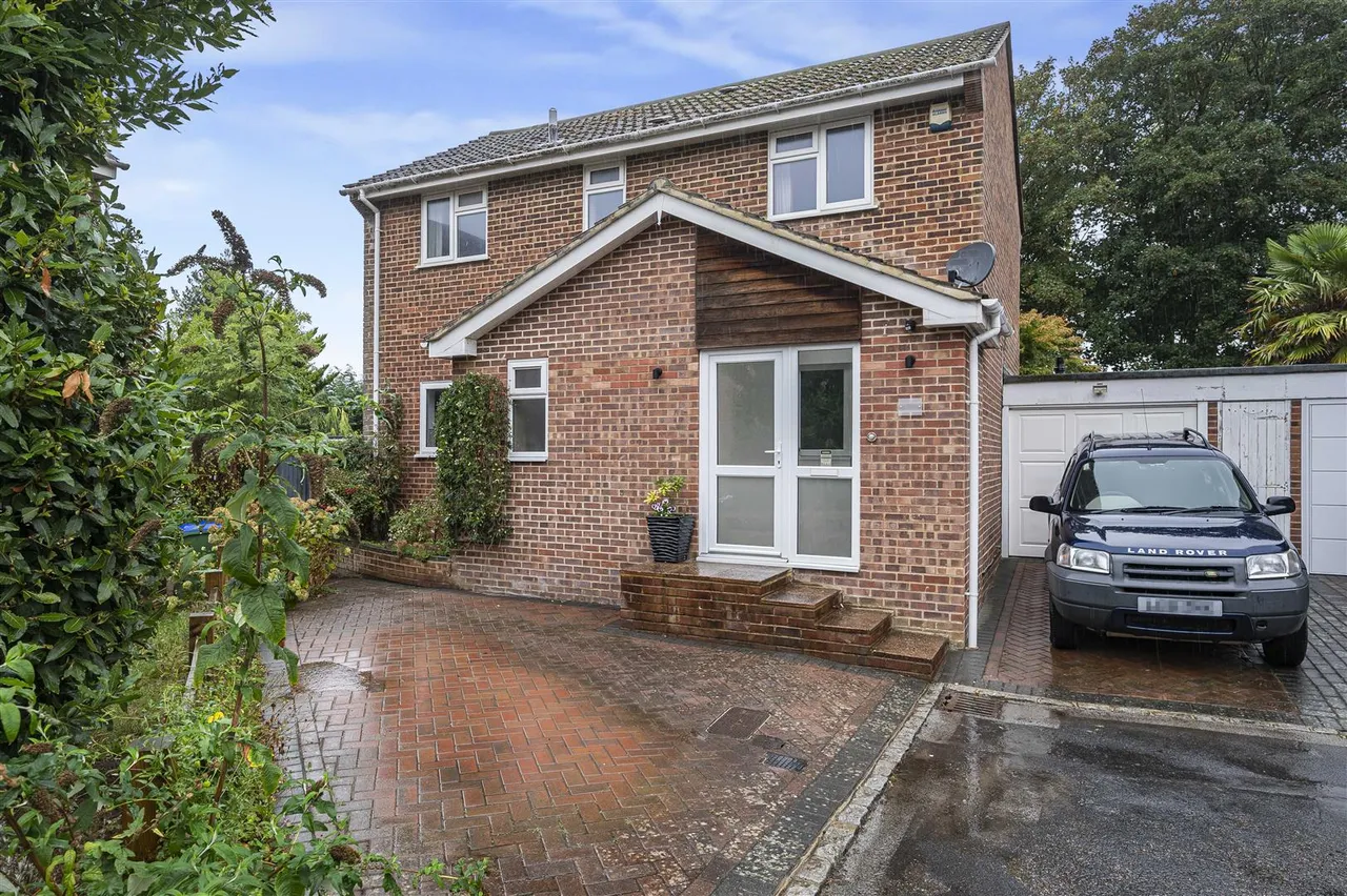 Rosemary Close, Peacehaven, photo 16