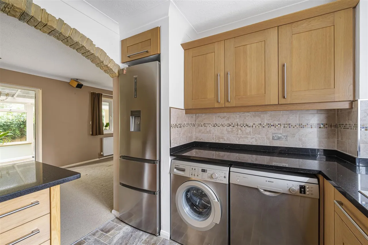Rosemary Close, Peacehaven, photo 29