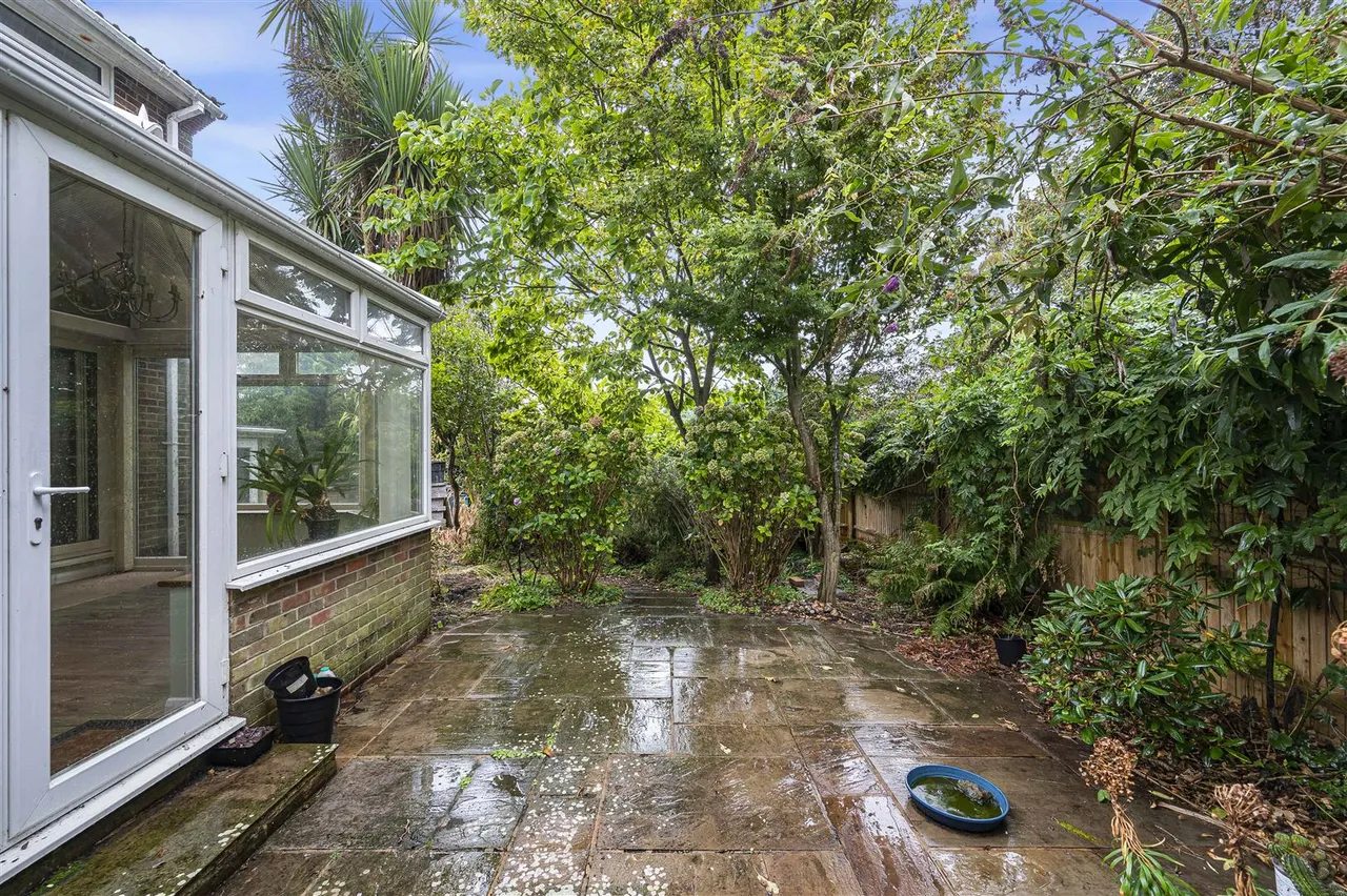 Rosemary Close, Peacehaven, photo 5