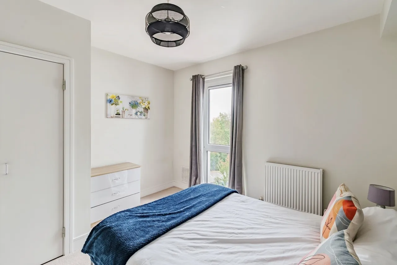 West Green Drive, Crawley, RH11, photo 9