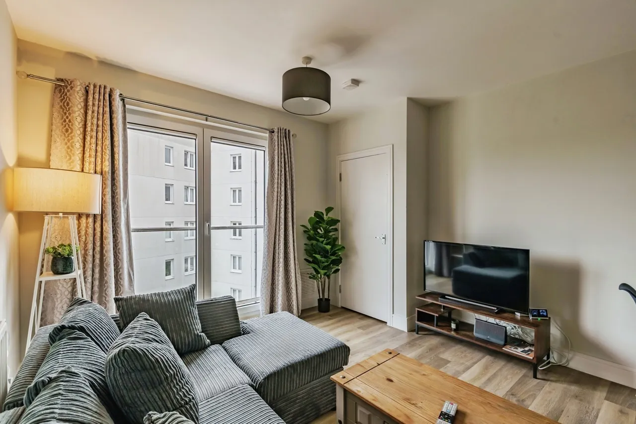 West Green Drive, Crawley, RH11, photo 17