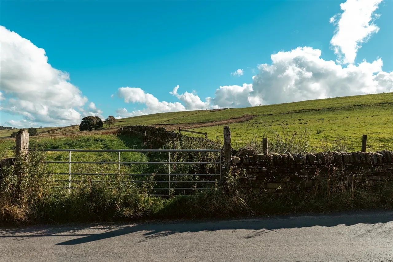 John Hallows Way, New church-in-Pendle, BB12, photo 16