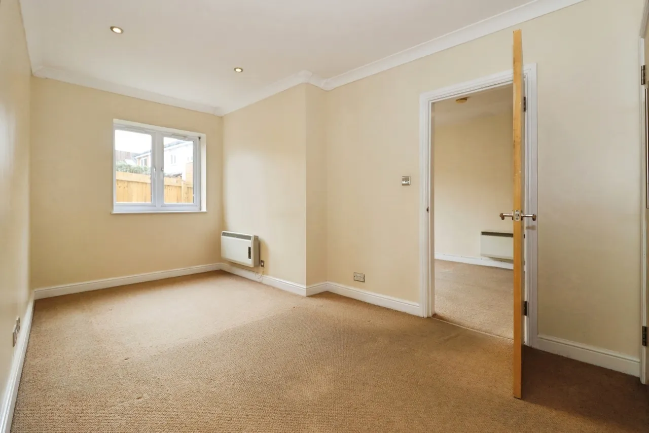 Fishponds Road, Fishponds, Bristol, BS16, photo 9