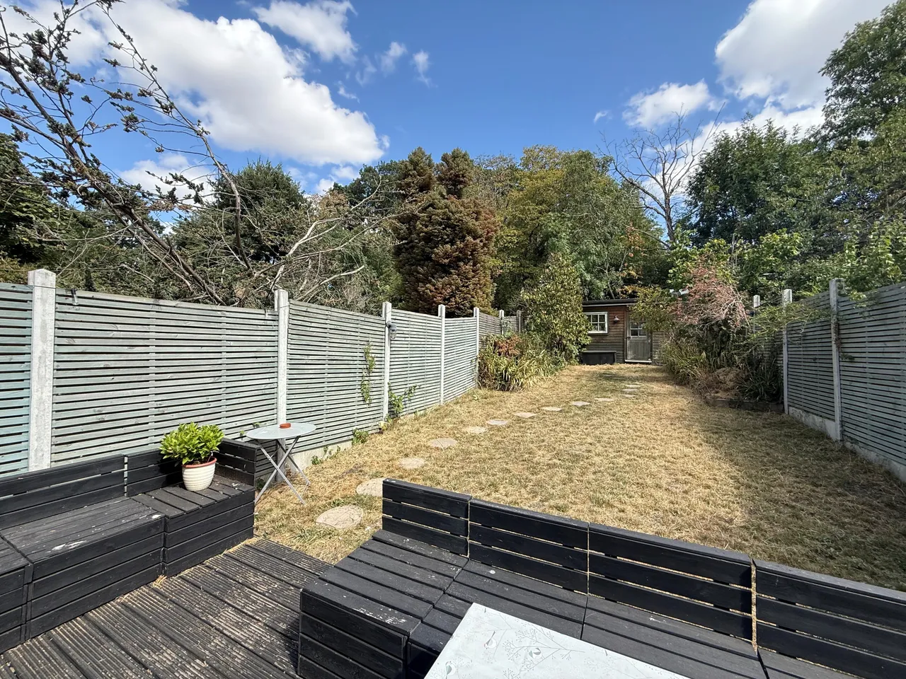 Slades Gardens, Enfield, EN2, photo 11