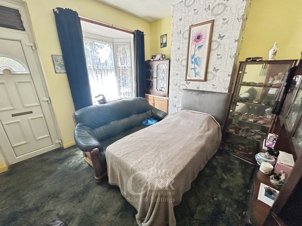 Village Road, Aston, B6, photo 4