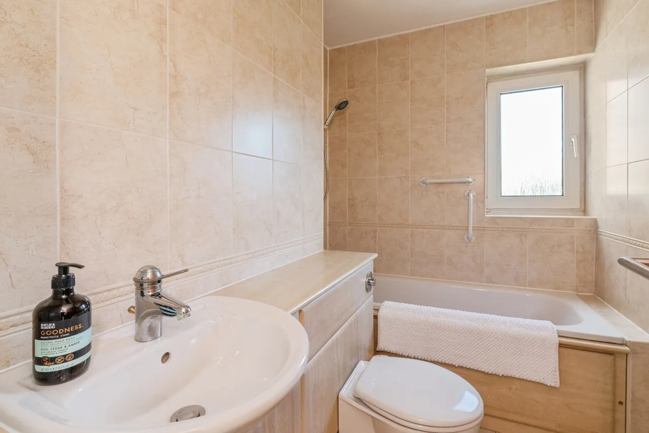 Shorefield Road, Westcliff-on-Sea, SS0, photo 5