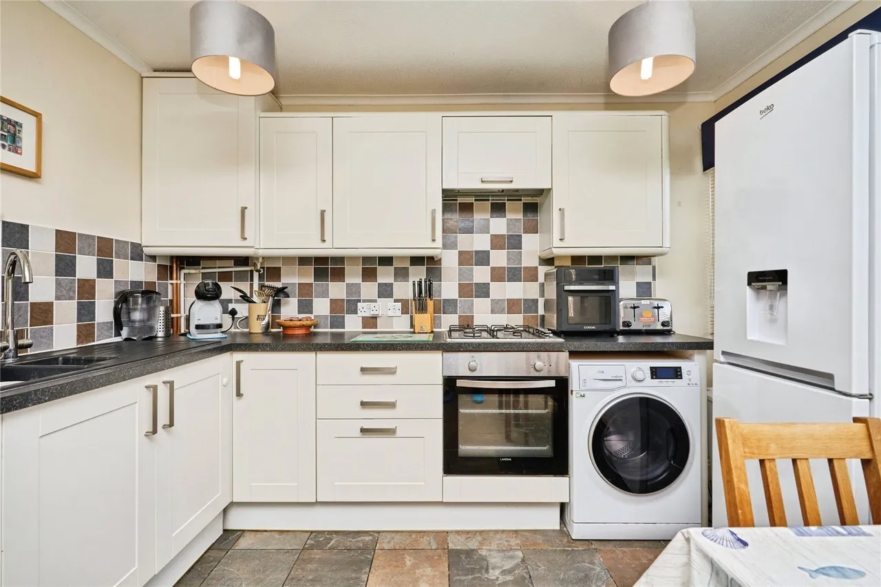 Monks Lane, Freshwater, PO40, photo 7