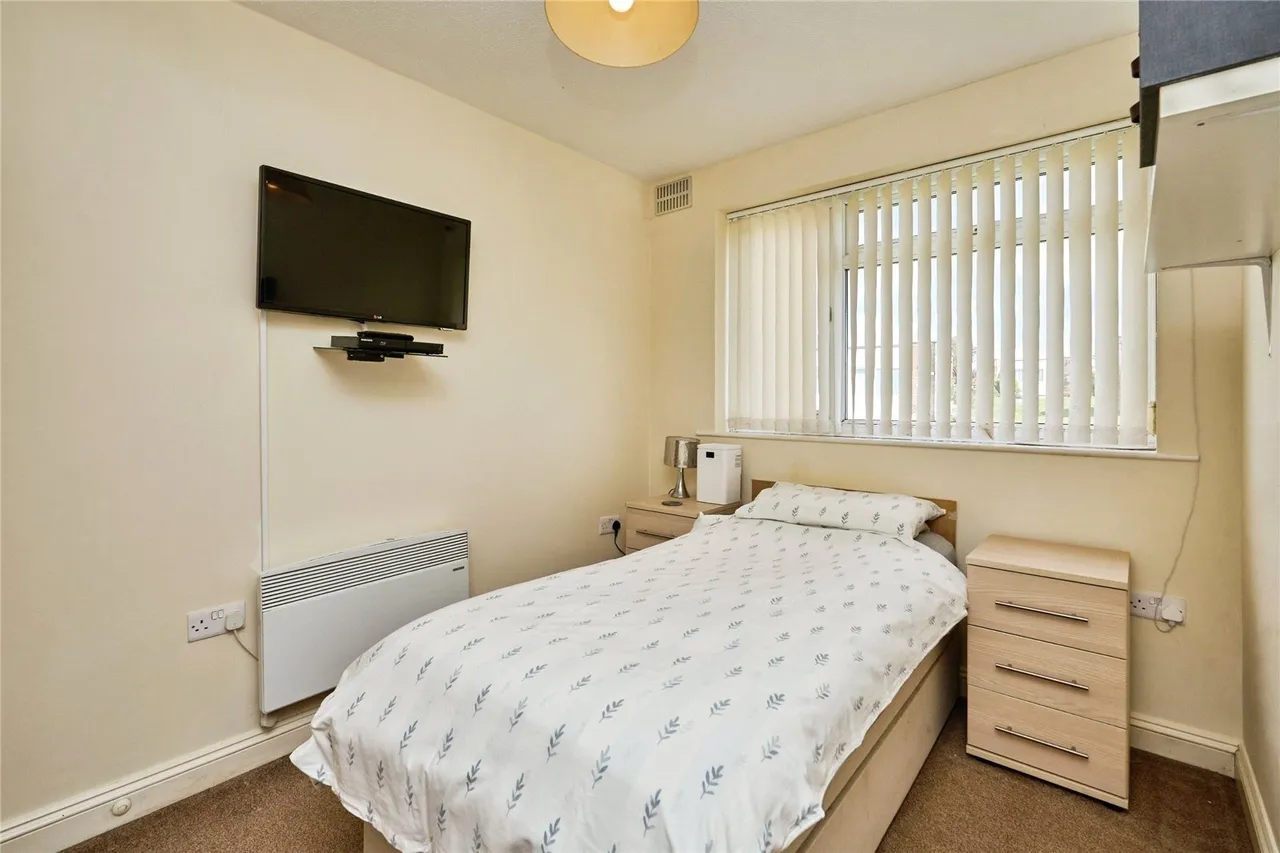 Monks Lane, Freshwater, PO40, photo 8