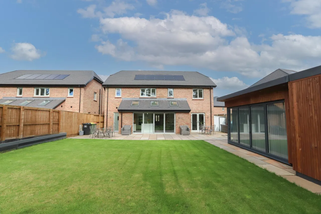 Plumpton Field, Preston, PR4, photo 27