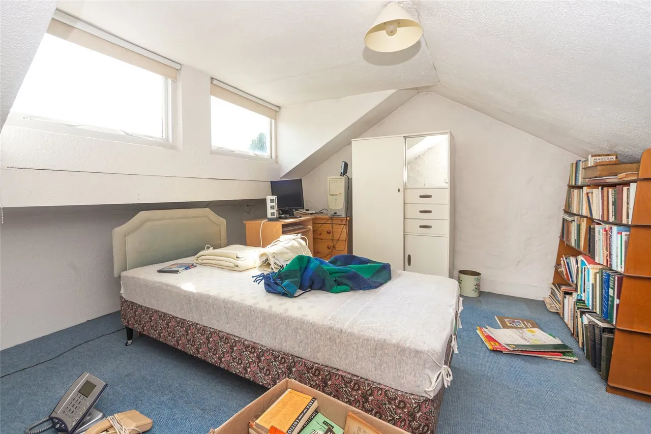 Caernarfon Road, Bangor, LL57, photo 7