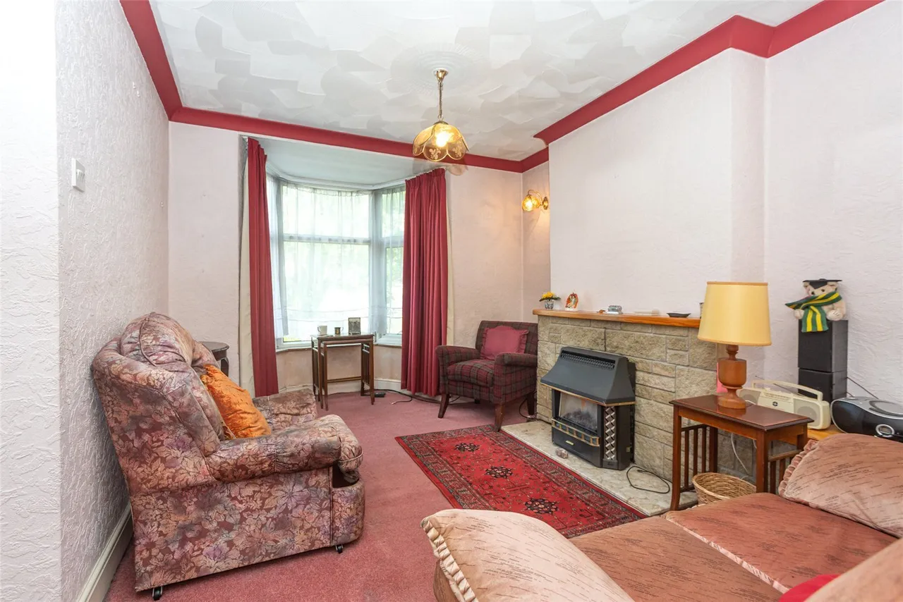 Caernarfon Road, Bangor, LL57, photo 2