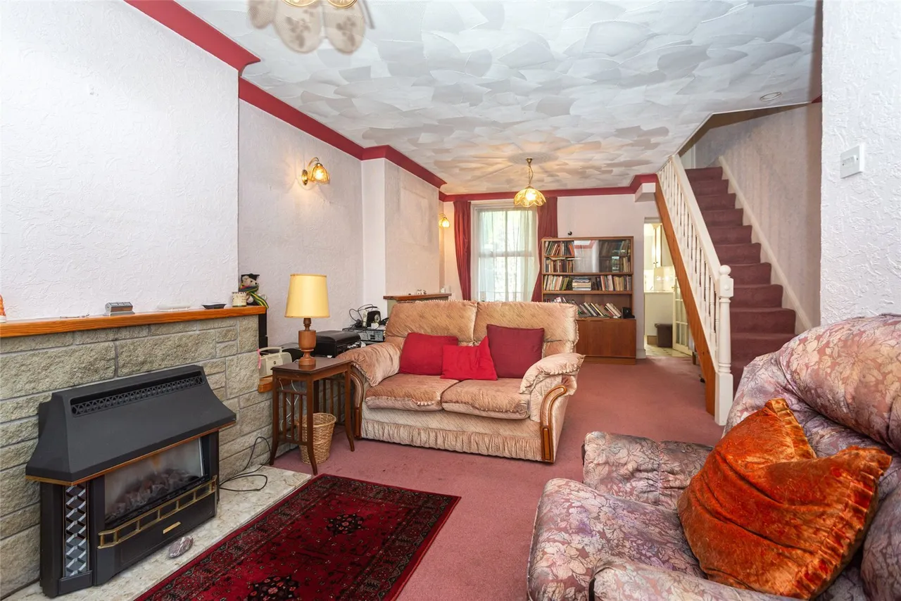 Caernarfon Road, Bangor, LL57, photo 4
