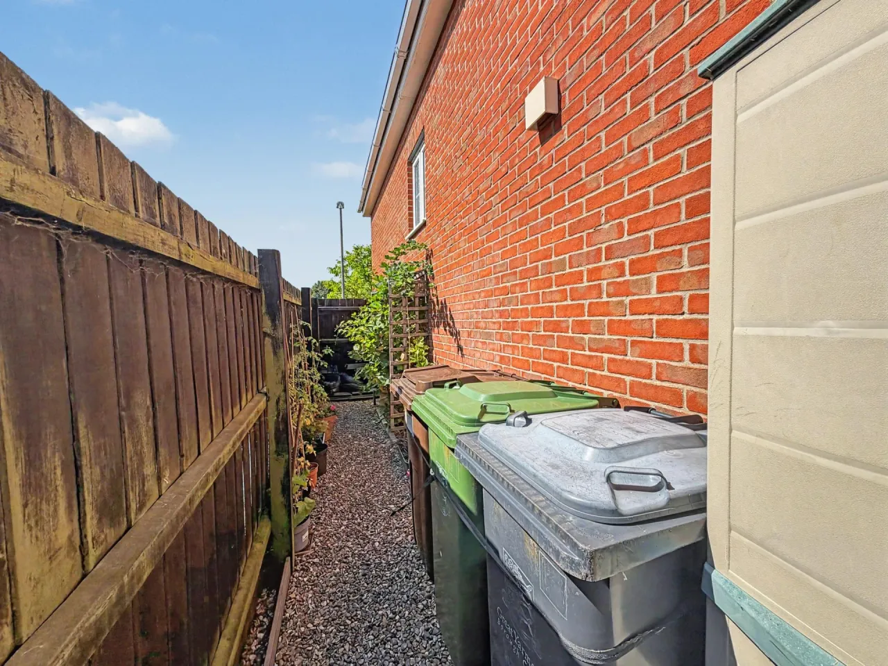 Walnut Tree Avenue, Martham, photo 15
