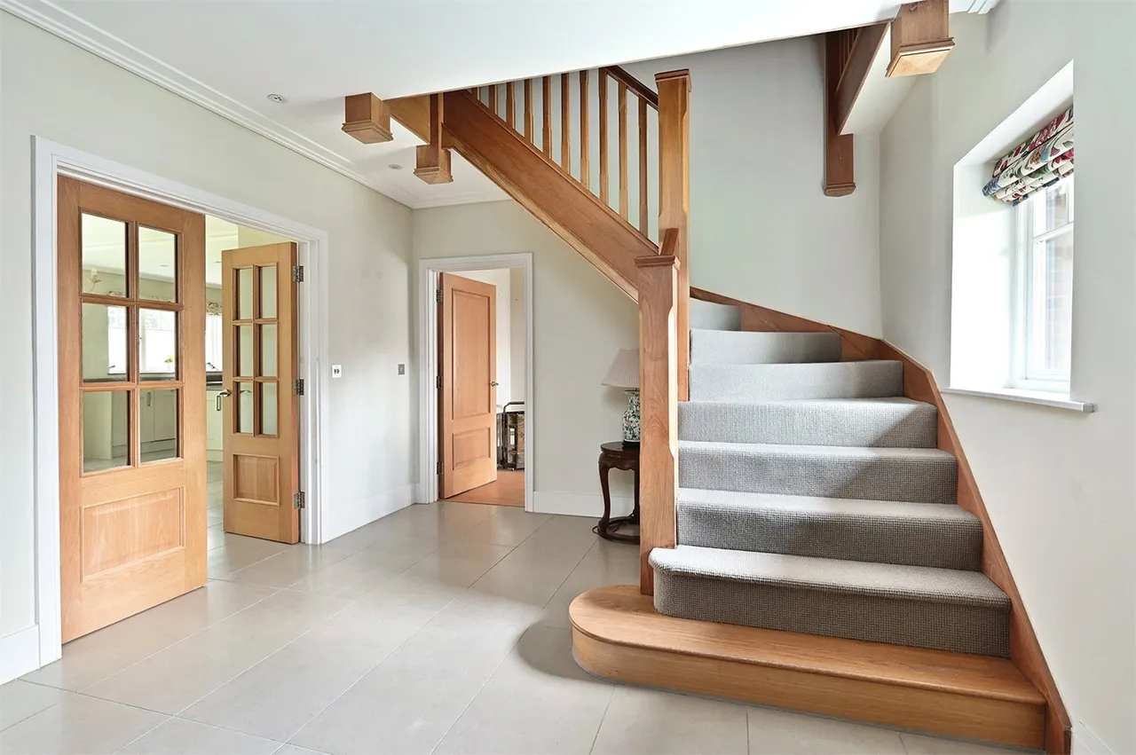 Robins Gardens, Fleet, Hampshire, GU51 4QT, photo 7