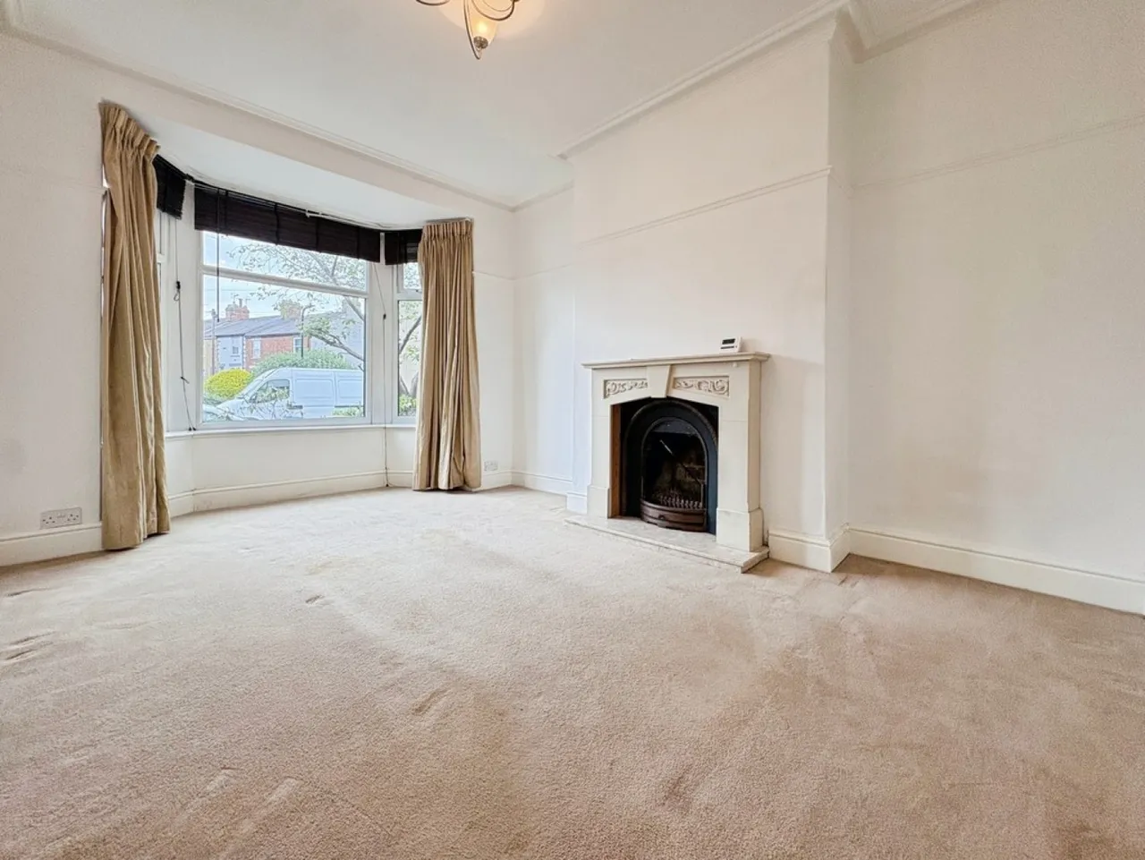 The Avenue, Harrogate, photo 2