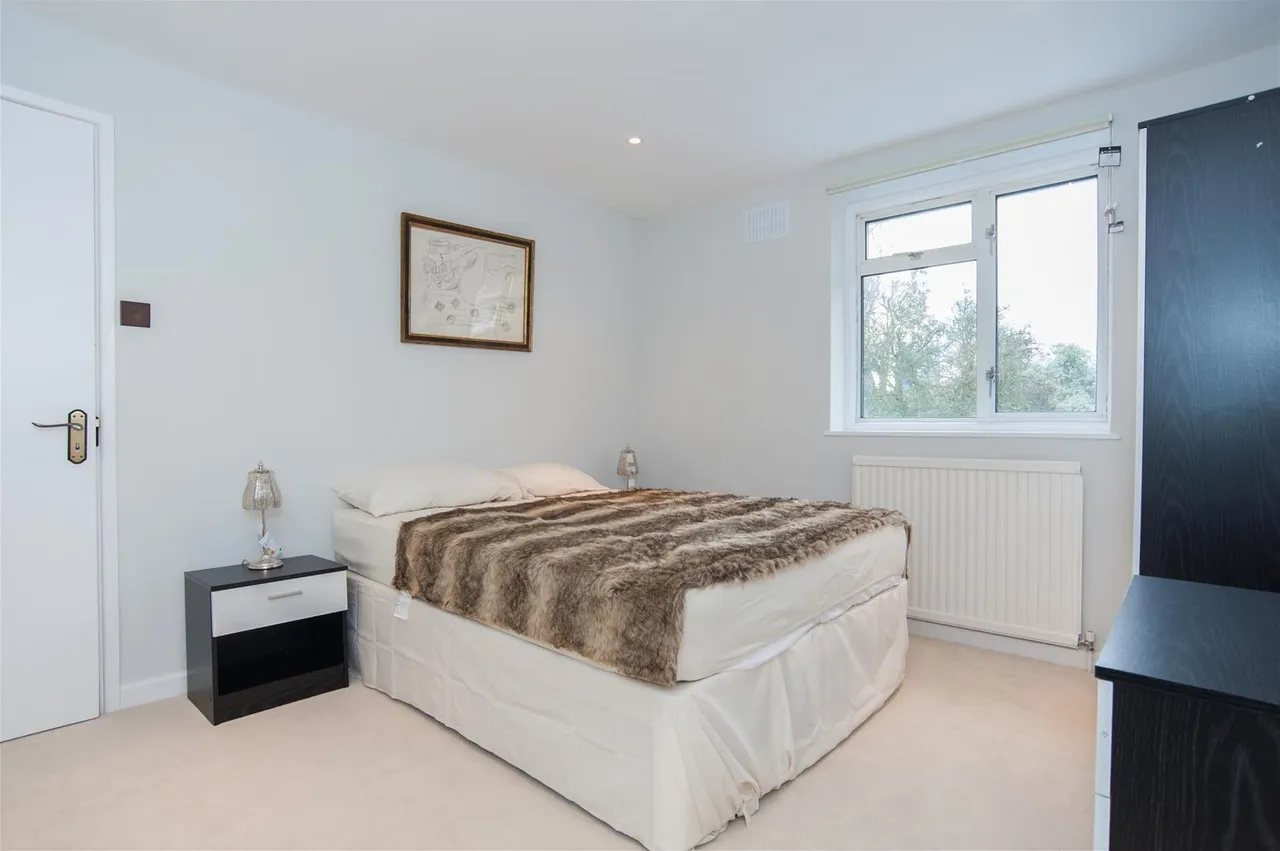 Fairhazel Gardens South Hampstead, London NW6 3QL, photo 3