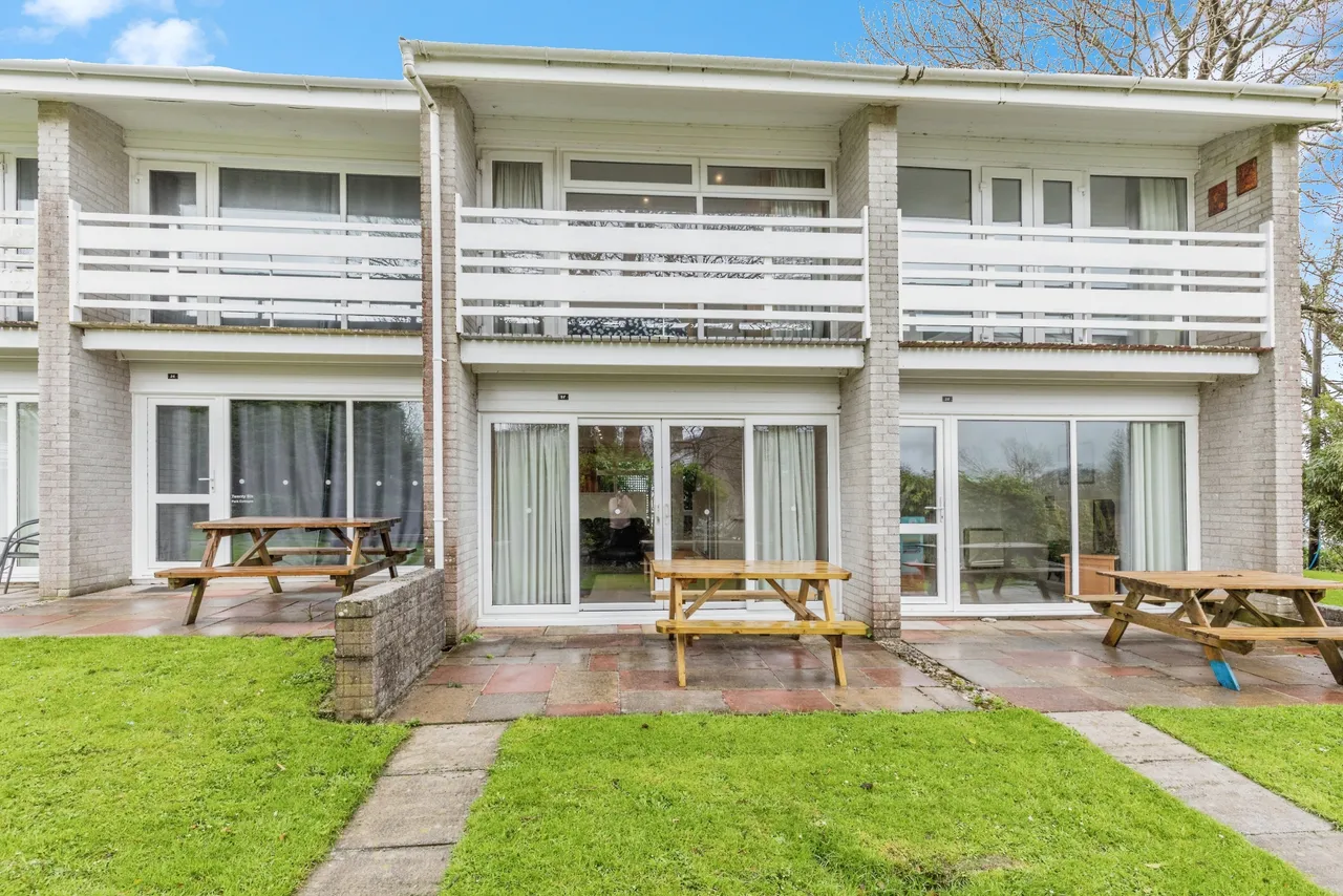 2 bed house for sale, Manor Villas, Atlantic Reach, TR8