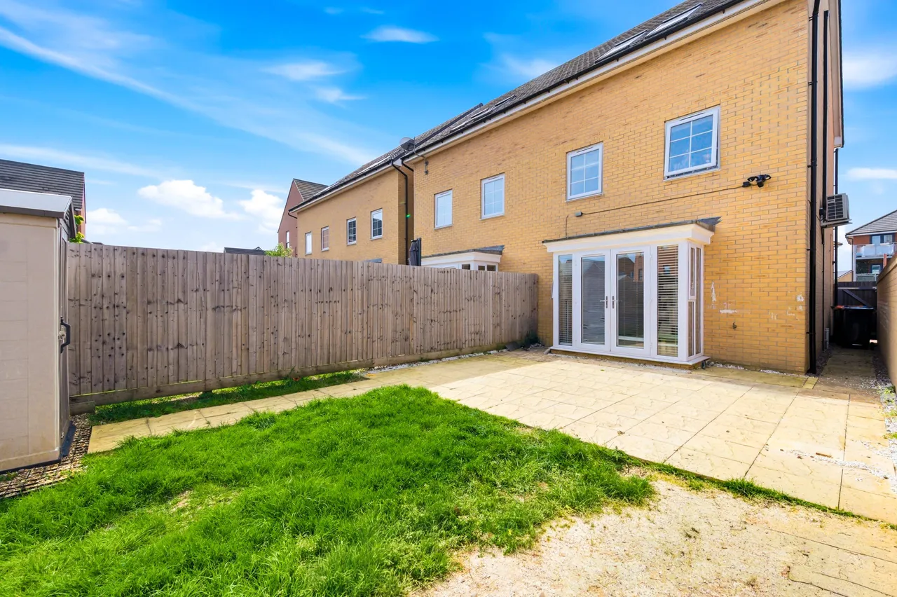 Bolebec Avenue, Eagle Farm South, Milton Keynes, Milton Keynes, MK17 7AE, photo 19