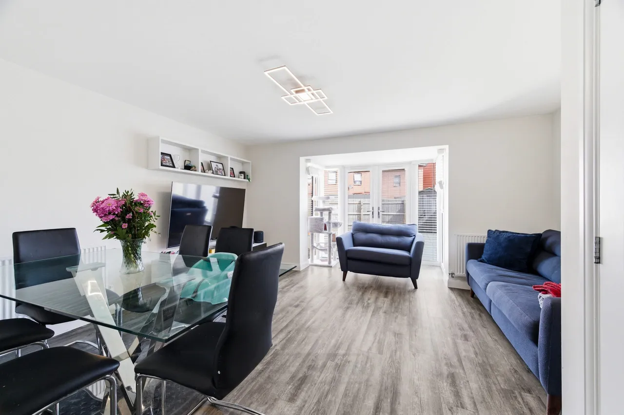 Bolebec Avenue, Eagle Farm South, Milton Keynes, Milton Keynes, MK17 7AE, photo 8