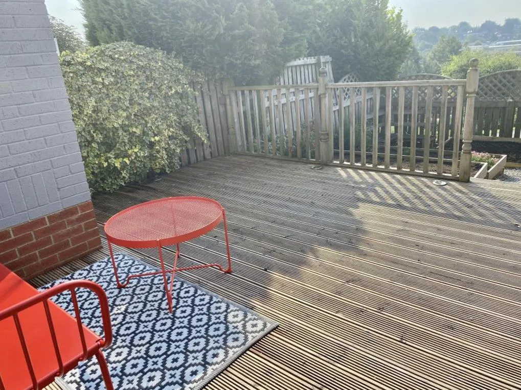 Marsh Court, PUDSEY, photo 8