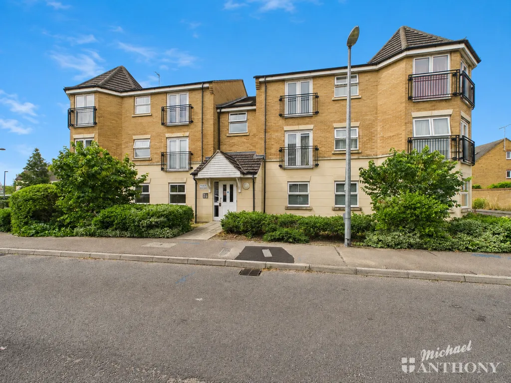 2 bed flat for sale — Reeve Close, Leighton Buzzard, LU7 4RX